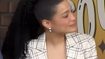 Good Morning America 2026 Alicia Crowder Plaid Blazer worn by (Alicia Crowder) in Good Morning America: Weekend Edition (S51)