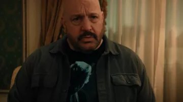 Ed Sheeran T-Shirt worn by Matt (Kevin James) in Solo Mio