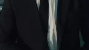 Black Suit worn by Mike Davis (Chris Hemsworth) in Crime 101