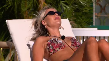Bins London Ivy Black Sunglasses worn by Jess Harding as seen in Love Island: All Stars (S03E14)