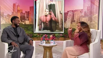 Saemdi Gradient Knit Dress worn by Sherri Shepherd as seen in Sherri on  January 28, 2026