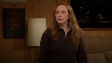 Alo Scholar Knit Cropped Full Zip Jacket in Espresso worn by Mariah Copeland ( Camryn Grimes) as seen in The Young and the Restless on January 30, 2026