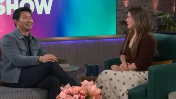 Reformation Layla Skirt worn by Kelly Clarkson as seen in The Kelly Clarkson Show on February 2, 2026