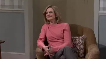 & Other Stories Cashmere Sweater worn by Ashley Padilla as seen in Saturday Night Live (S51E12)