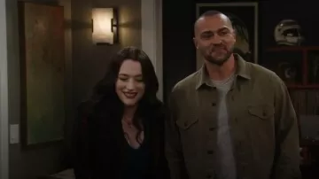 Santorelli ENRICA Double Button Blazer worn by Riley Parker (Kat Dennings) as seen in Shifting Gears (S02E13)