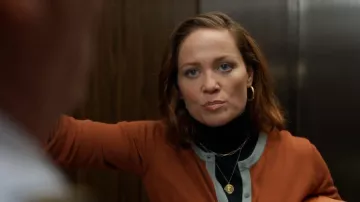 Madewell Chunky Hoop Earrings worn by Angie Polaski (Erika Christensen) as seen in Will Trent (S04E04)