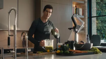 Lululemon Metal Vent Tech Long Sleeve Shirt worn by Gabe Rafferty (Brett Gelman) as seen in High Potential (S02E12)