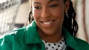Shrinking S03 Jessica Williams Green Quilted Jacket of Gaby (Jessica Williams) as seen in Shrinking