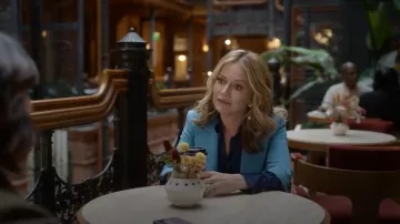 Smythe Three-Quarter Sleeve Longline Blazer worn by Lorna Crane (Becki Newton) as seen in The Lincoln Lawyer(S04E01)