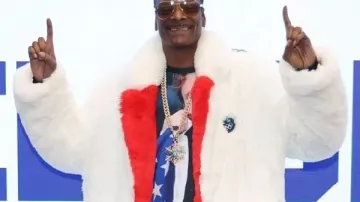 Snoop Dogg 2026 Milano Cortina Olympics Fur Coat in Snoop Dogg Meets Ilia Malinin ???????????? | Figure Skating Practice at Milano Cortina 2026 ⛸️