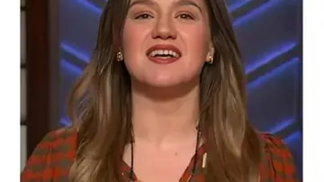 The Kelly Clarkson Show Kelly Clarkson Printed Tie Neck Blouse worn by Kelly Clarkson as seen in The Kelly Clarkson Show