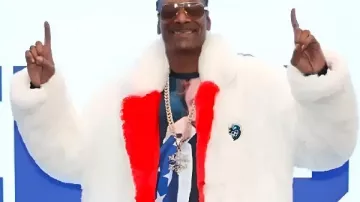 Snoop Dogg Olympics 2026 Milano Cortina Fur Coat in Snoop Dogg Meets Ilia Malinin ???????????? | Figure Skating Practice at Milano Cortina 2026 ⛸️