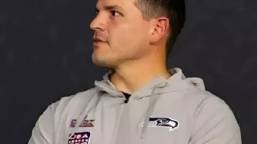 Mike MacDonald Super Bowl LX Opening Night Anorak Hoodie Jacket in Super Bowl LX Opening Night ????️Seattle Seahawks HC Mike Macdonald ???? NFL on FOX