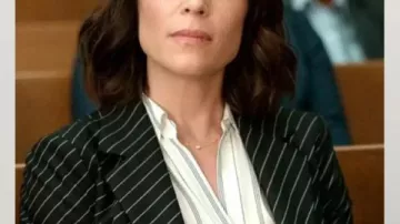 The Lincoln Lawyer S4 Neve Campbell Black Pinstripe Blazer
