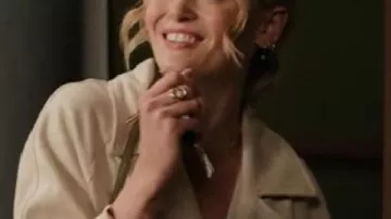 F*ck Valentines Day Virginia Gardner Short Trench Coat worn by Gina (Virginia Gardner) in F Valentine's Day