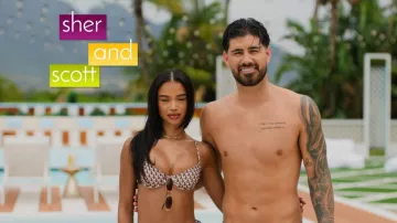 Monday Cala Roja Geometric Print Underwired Bikini Top worn by Sher Suarez as seen in Love Island: All Stars (S03E21)