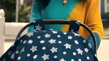 Crewneck Sweater worn by Samira (Keke Palmer) in The 'Burbs