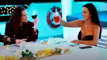 Tom Ford Double-breasted Metallic Tweed Jacket worn by Meredith Marks as seen in Below Deck Down Under(S04E01)