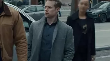Reacher S02 David O’Donnell Grey Coat as seen in Reacher (S02)