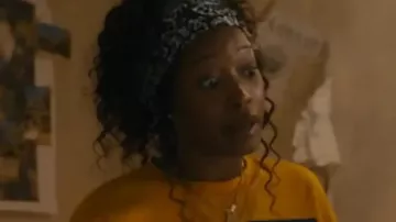 The Burbs 2026 Keke Palmer Big H Yellow Sweatshirt of Samira (Keke Palmer) in The 'Burbs