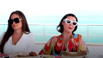 Kaftan imprimé Pucci Onde porté par Bronwyn Newport dans Below Deck Down Under (S04E02)