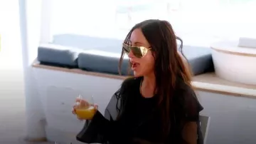 Lunettes de soleil Emilio Pucci Shield portées par Angie Katsanevas vues dans Below Deck Down Under (S04E02)