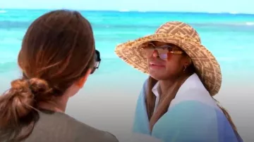 Fendi Fendigraphy Pink Shield Sunglasses worn by Mary Cosby as seen in Below Deck Down Under(S04E02)