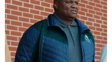 Signature de la veste matelassée de Tony Raymond en signant Tony Raymond