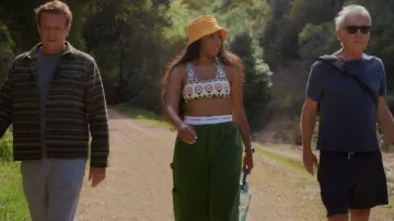 Simple Modern 1 Gallon 128 oz Water Bottle with Push Button worn by Gaby (Jessica Williams) as seen in Shrinking(S03E03)