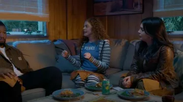 Frankies Bikinis Camden Knit Pant porté par Summer (Rachel Stubington) comme vu dans Shrinking (S03E03)