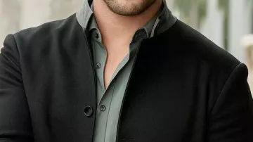 Veste Chris Hemsworth de Crime 101 portée par Mike Davis (Chris Hemsworth) dans Crime 101