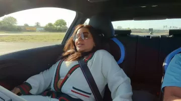 Gucci Cotton Jersey Cardigan With Web 'Off White' worn by Mercedeh Javid as seen in The Valley: Persian Style (S01E05)