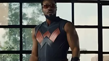 Chaleco de Yahya Abdul-Mateen II de Wonder Man 2026 usado por Simon Williams / Wonder Man (Yahya Abdul-Mateen II) como se ve en Wonder Man (temporada 1)