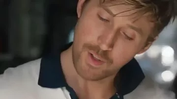Camiseta polo de Ryan Gosling de Project Hail Mary 2026 llevada por Ryland Grace (Ryan Gosling) en Project Hail Mary