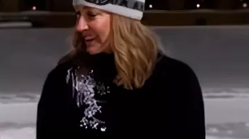 Good Morning America 2026 Lara Spencer Floral Sweater of Lady Lara Spencer as seen in Good Morning America