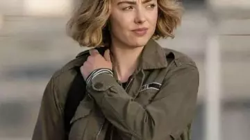 School Spirits S3 Maddie Nears Green Jacket worn by Maddie Nears (Peyton List) in School Spirits (S03)