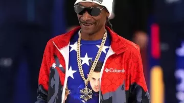 Snoop Dogg Curling Milano Cortina 2026 Winter Olympics Jacket of Snoop Dogg in Snoop Dog joins Central Florida native speed skater at Winter Olympics