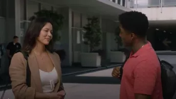 Reiss Solene Petite Wool-Blend Double-Breasted Suit Blazer worn by Lucy Chen (Melissa O'Neil) as seen in The Rookie (S08E05)