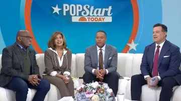 Blazer à capuche Cinq à Sept Khloe porté par Hoda Kotb, vu dans l'émission Today le 13 février 2026.