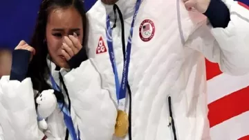 Veste bomber blanche Ellie Kam, Jeux olympiques d'hiver de 2026