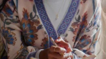 Printed Cardigan worn by Gaby (Jessica Williams) in Shrinking