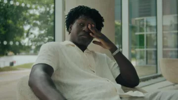 Reiss Ackling Cotton Textured Cuban Collar Shirt worn by Kwabena Banner (Toheeb Jimoh) as seen in Industry (S04E05)