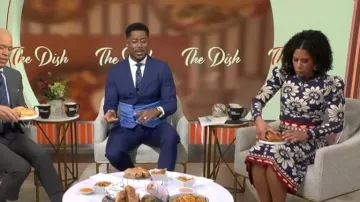 Blusa de punto con mangas abullonadas de Farm Rio Luna, usada por Adriana Díaz, como se vio en CBS Mornings el 2 de febrero de 2026