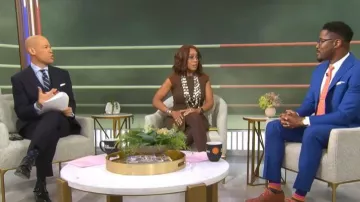 Robe Ralph Lauren en tweed de cachemire et de laine à bordure en daim, portée par Gayle King dans l'émission CBS Mornings du 11 février 2026.