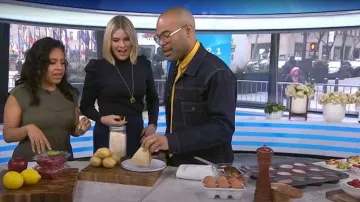 Veste en jean Japan Blue JBGJ1000 Type 2 portée par Will Coleman dans l'émission Today with Jenna &amp; Sheinelle du 17 février 2026.