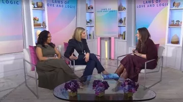 Pantalon large Lela Rose porté par Jenna Bush Hager, vu dans l'émission Today with Jenna &amp; Sheinelle le 17 février 2026.