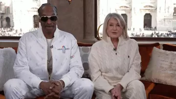 Suéter Polo Ralph Lauren Team USA con media cremallera y puntada de cable, usado por Martha Stewart, como se vio en Today, 18 de febrero de 2026.