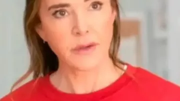 Sweat-shirt Altadena de Christa Miller (Christa Miller) dans la saison 2 (S02)