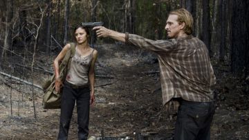 Camisa a cuadros de Dwight (Austin Amelio) en The Walking Dead S06E06