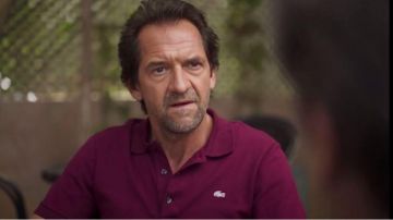 Le Polo pourpre Lacoste de Michel Caulaincourt dans Kaboul Kitchen